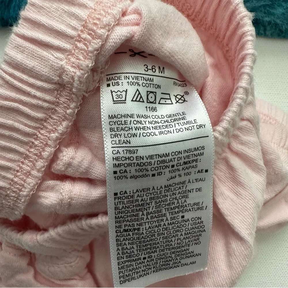 Old Navy Baby Girl Bloomer Size 3-6Months